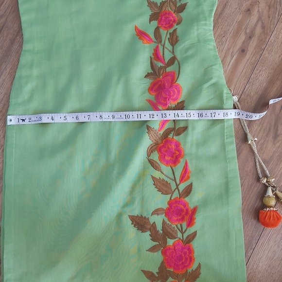 Ethnic  Indian wear - Picture 7 of 12